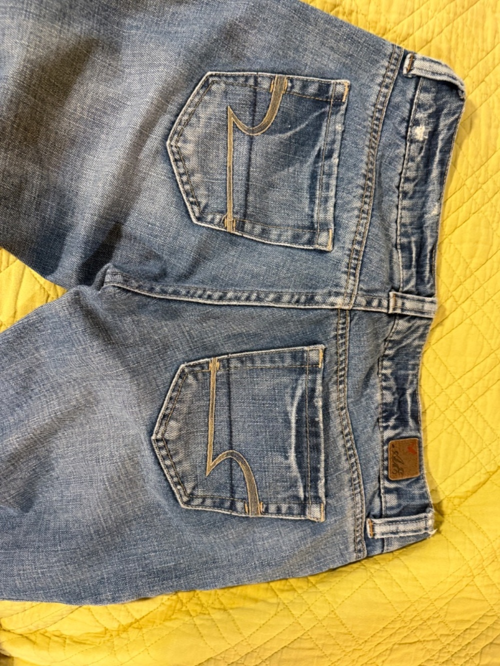 American Eagle Outfitters Flare/Bootcut Denim Jeans - Picture 3 of 6